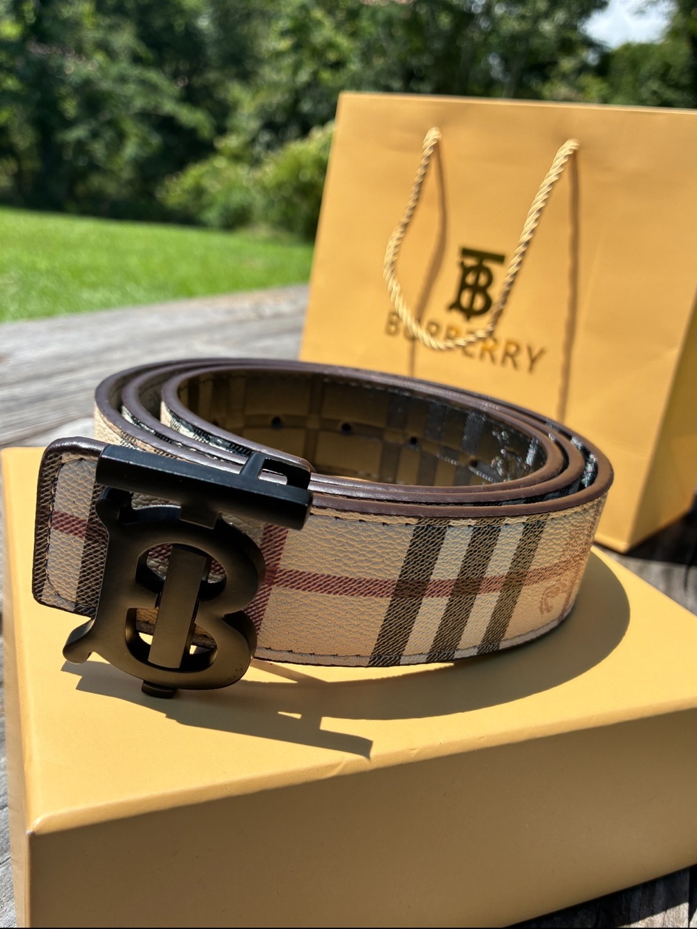 Burberry Beige Check Belt with Black TB Logo Buckle-Reversible